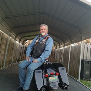 Meet your Posher, Douglas